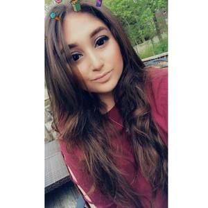 Meet your Posher, Marcella